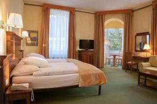 Hotel Reine Victoria - St. Moritz - 4