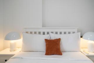 Tyms Luxury 4BR 2BA APT Residence - 1