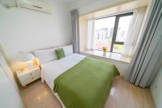 Tyms Modern 2BR APT Xujiahui Dacheng Residence - 0