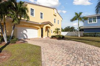136 Mediterranean Way - 5