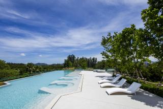 Spacious apartments near the sea By IBG Property 4405 - 6