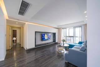 Tyms Luxury 3BR 2BA APT Garden2 - 2