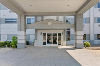 Super 8 by Wyndham Weatherford - 8