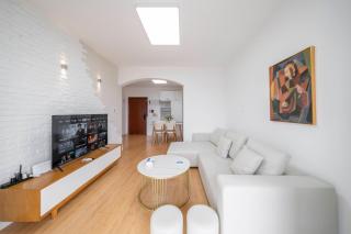 Tyms 2BR APT Riverside Garden - 3