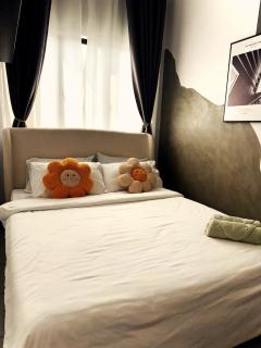 The Corner Luxe Stay of Nilai Youth City up to 10 paxs 3R2B - 1