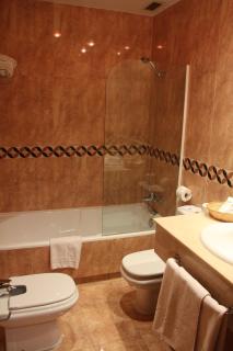 Hotel Las Moreras - León - 9