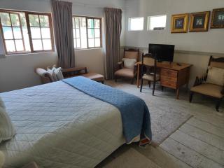 Garden of Eden Cottages and Guest House - 7