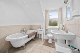 Stunning 2 Bed Riverside Cottage near Oban - 1