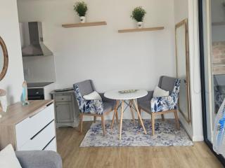 Meadows Luxury Apartment - 0