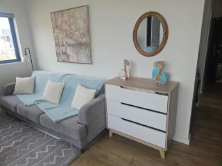 Meadows Luxury Apartment - 9