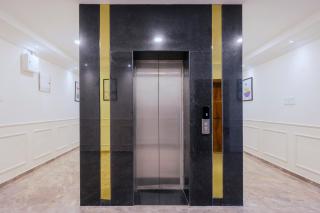 Treebo Premium Aasma Courtyard - 6