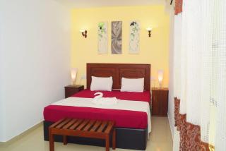 ilamparuma Hotel - 3