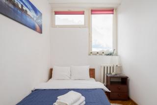 Chłodna Downtown Apartment by BookingHost - 3
