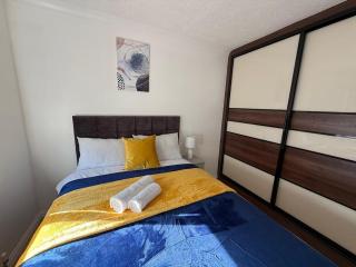 Astlethorpe Haven - Spacious modern home - 1