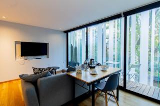 Capitalia Premium Urban Loft Living w Wifi - 8