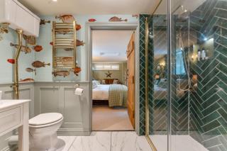 St James Cottage - Luxurious Dorset Escape in Idyllic Milton Abbas - 2