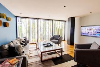 Capitalia Centric High-End Stay w Speed wifi - 2