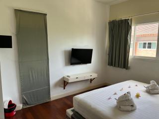 Kata beach at pool house - 1