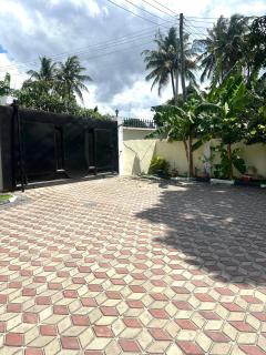 Stay with Recxy 1 - 5