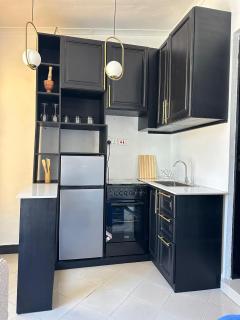 Stay with Recxy 1 - 2