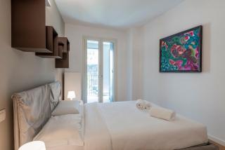 B Home - Elegant Apt with Terrace & Gym - 2