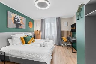 NAMASTÉ Homes - Ferienwohnung mit Balkon - Garage - 0