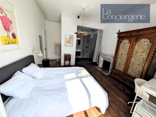 L'Auberge Maillochon- Poitiers Gare - Appart'Hôtel - 3 Chambres - 5