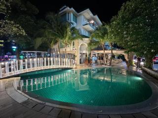 The Taksim Royal Beach Hotel - 9