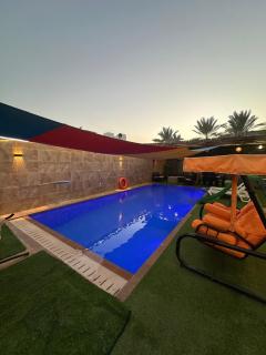Al Zain Chalet - Private Pool - 7