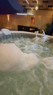Al Zain Chalet - Private Pool - 7