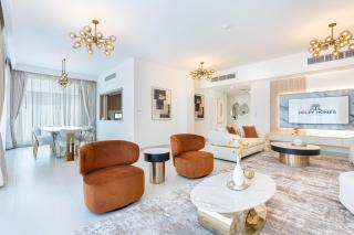 Luxe 6BR Semi-Detached Villa Steps from the Lagoon - 8