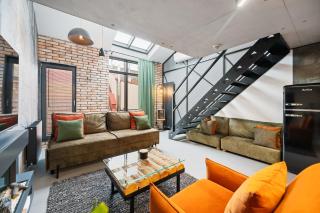 Calm Sauna & Jacuzzi by OneApartments - 9