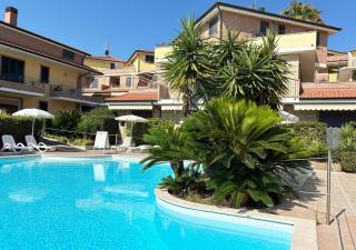 Holihome Vascello B21 - 1