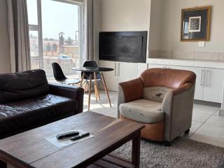 Heuschneider Platz - 1