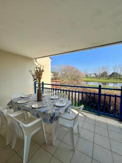 La Perle Vue sur l'Etang et le Golf - 9