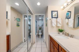 Valley Isle 902 · VI 902 BeachFront Condo w Sunset Ocean Views P - 5