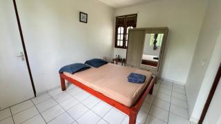 Fleurs des les Cottage - 8