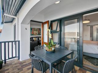 Waters Edge Laguna - 5