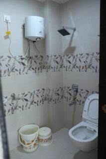 UNiTY MADHAV HOMESTAY - 5