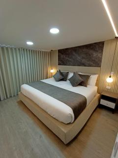Hotel Boutique CGH Aeropuerto - 0