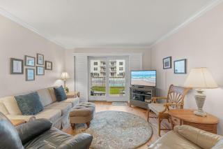 Sea Coast Gardens II 108 - 0