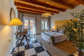 Villa Familiar l Piscina I Cine l Bbq l Sala de Juegos I 6min Segovia I 50min Madrid I 17 px - 3