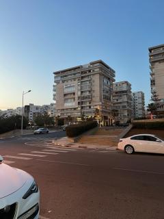 Luxueux chic et moderne appartement vue picine - 2