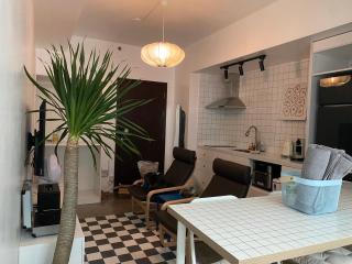 San Lorenzo Place Trendy Condo - 5