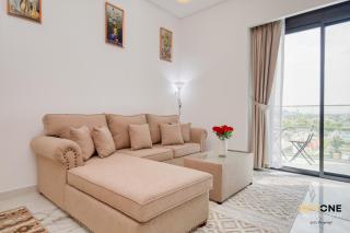 Splendour Living 1BR at Azizi Riviera - 4