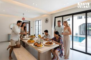 StayVista at Roźe Home with Open Terrace, Pool & Pet Friendly - 4