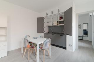 GuestHost - Modern Apartment Milano Precotto - 4