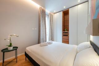 B Home - Modern Elegance for 4 People - 4