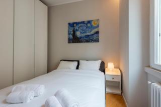 B Home - Modern Elegance for 4 People - 3
