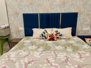 Elegance Beyond Ordinary Stays - 5